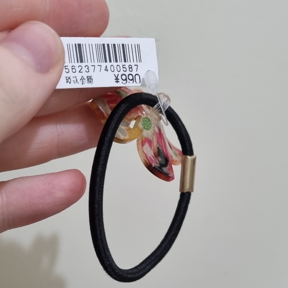 Japanese hair tie and origami earrings - Picture 6 of 6